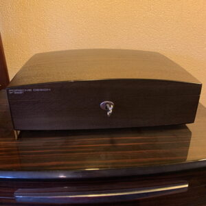 Porsche Design Humidor Carbon
